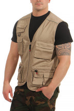 dünne Outdoorweste fuer Bastler in Beige