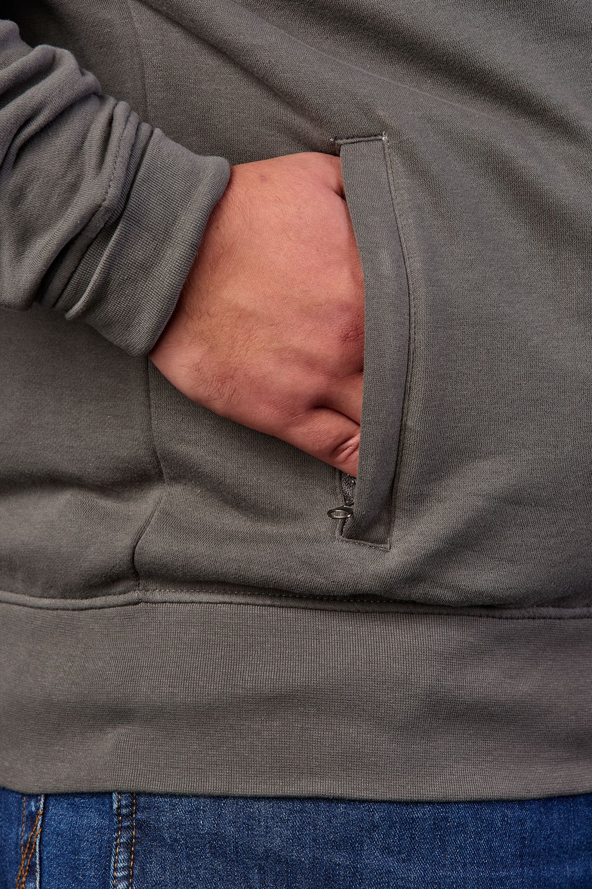 robuste Sweatjacke mit Seitentaschen in Anthrazit