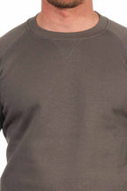 Sweatshirt mit V-Ziernaht in Anthrazit