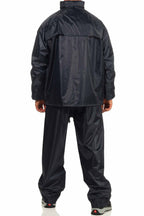 Regenanorak mit Kapuze