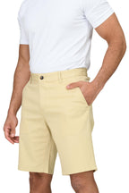 Herren Shorts für den Sommer in Beige