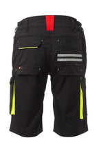 Herren Shorts mit zwei kleinen Reflexstreifen und Signalfarben in Schwarz