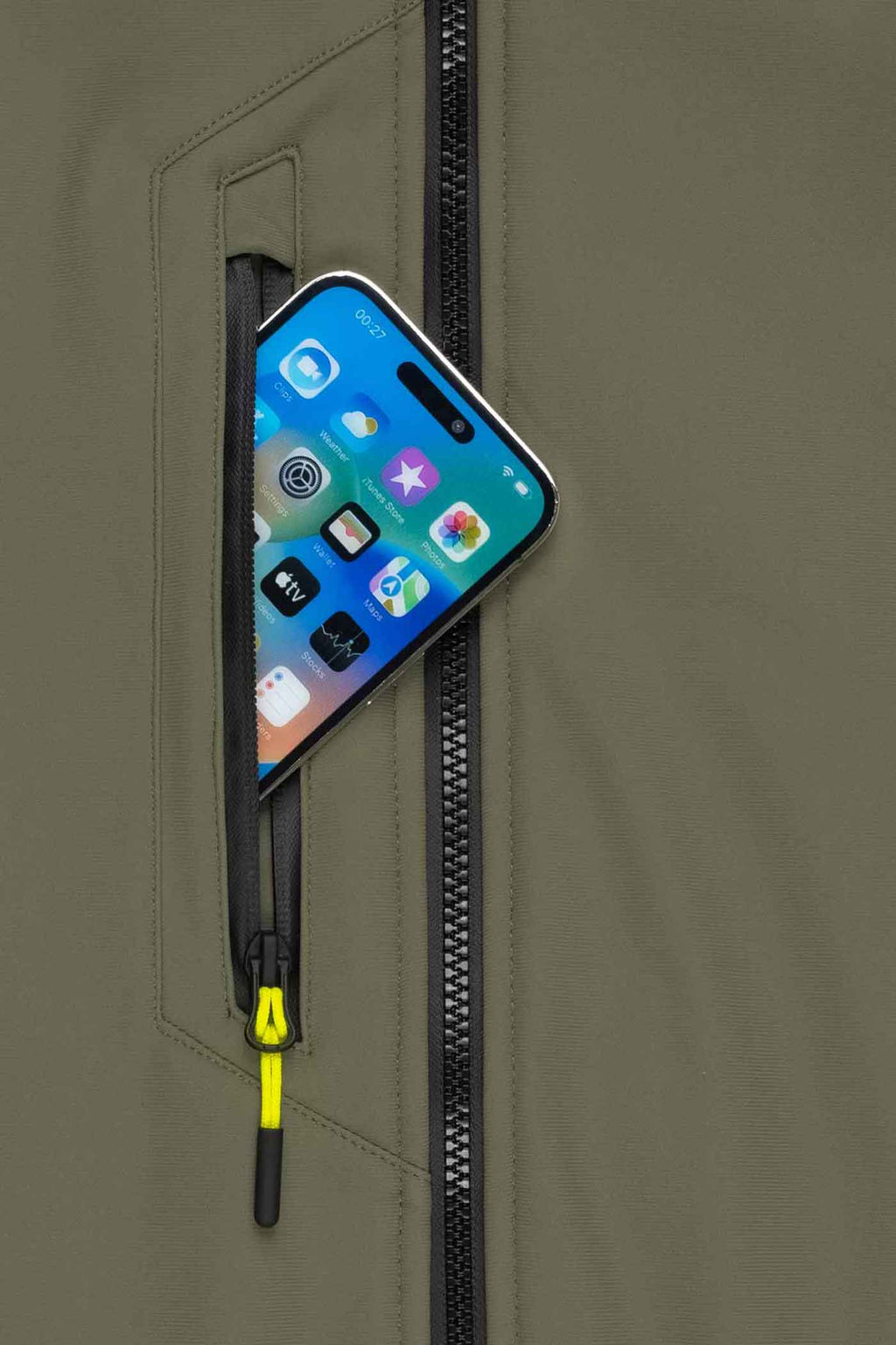 Herren Winterjacke mit Seitentaschen mit Reißverschluss in Olivgrün