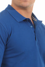 Polohemd mit Knoepfen und langen Aermeln in Blau